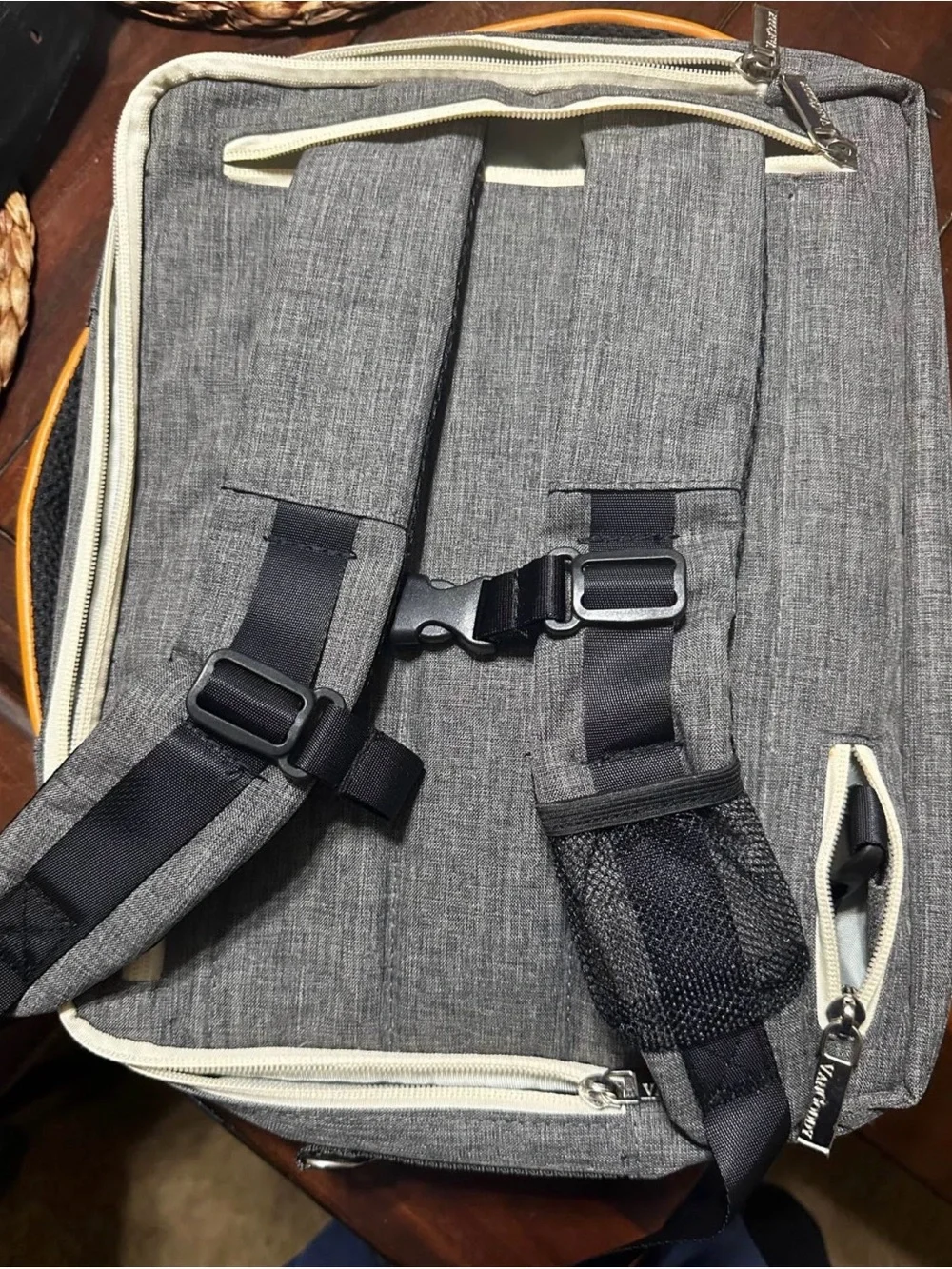 Men's Gray Laptop Sling Bag with White Zipper Accents